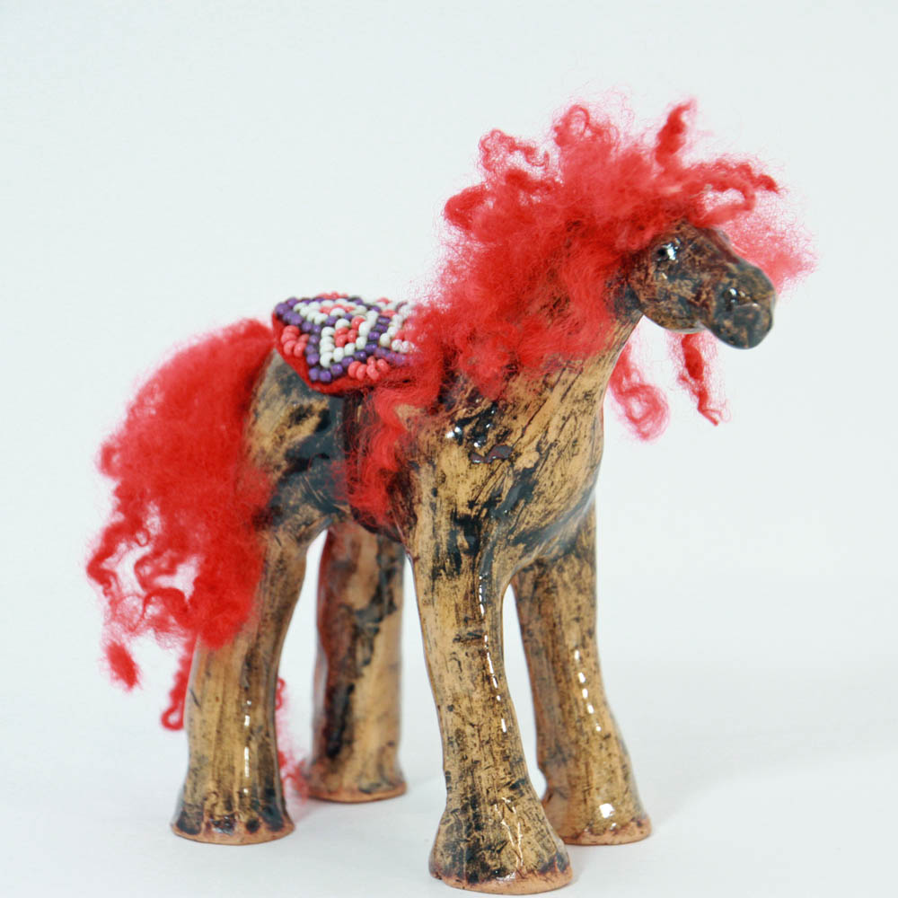 red-horse-kc-henry-pottery-artisans-corner-gallery